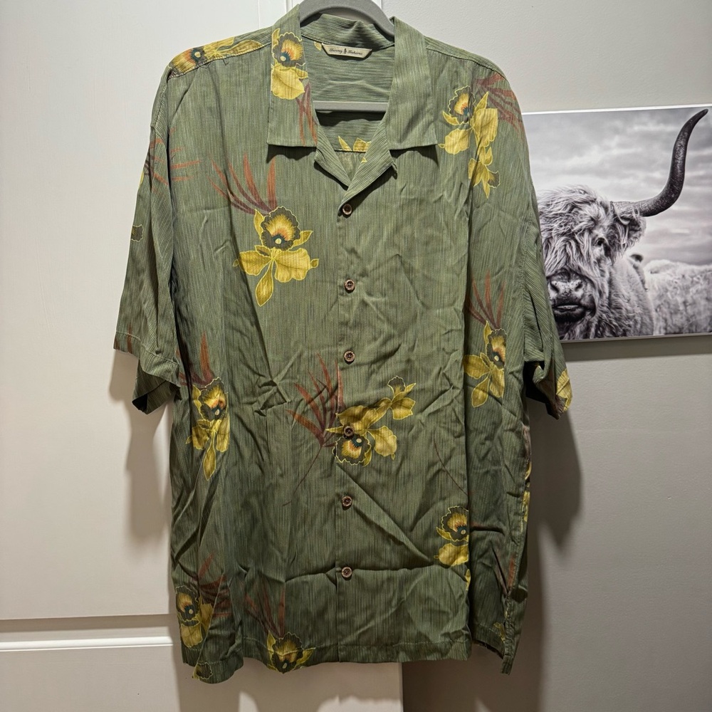 Tommy Bahama Short Sleeve Button Up Silk Blend Hawaiian Floral Shirt XXL Green